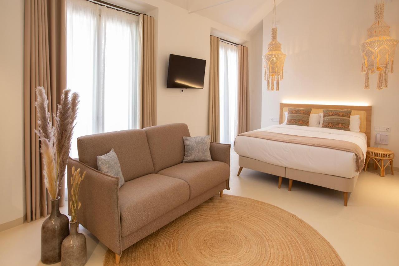 Alux Boutique Hotel Malaga Bagian luar foto
