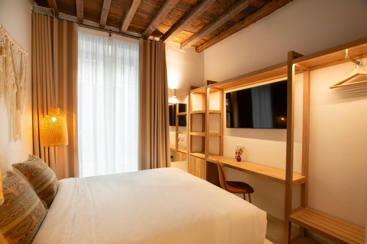 Alux Boutique Hotel Malaga Bagian luar foto