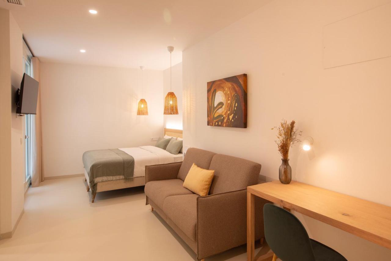Alux Boutique Hotel Malaga Bagian luar foto